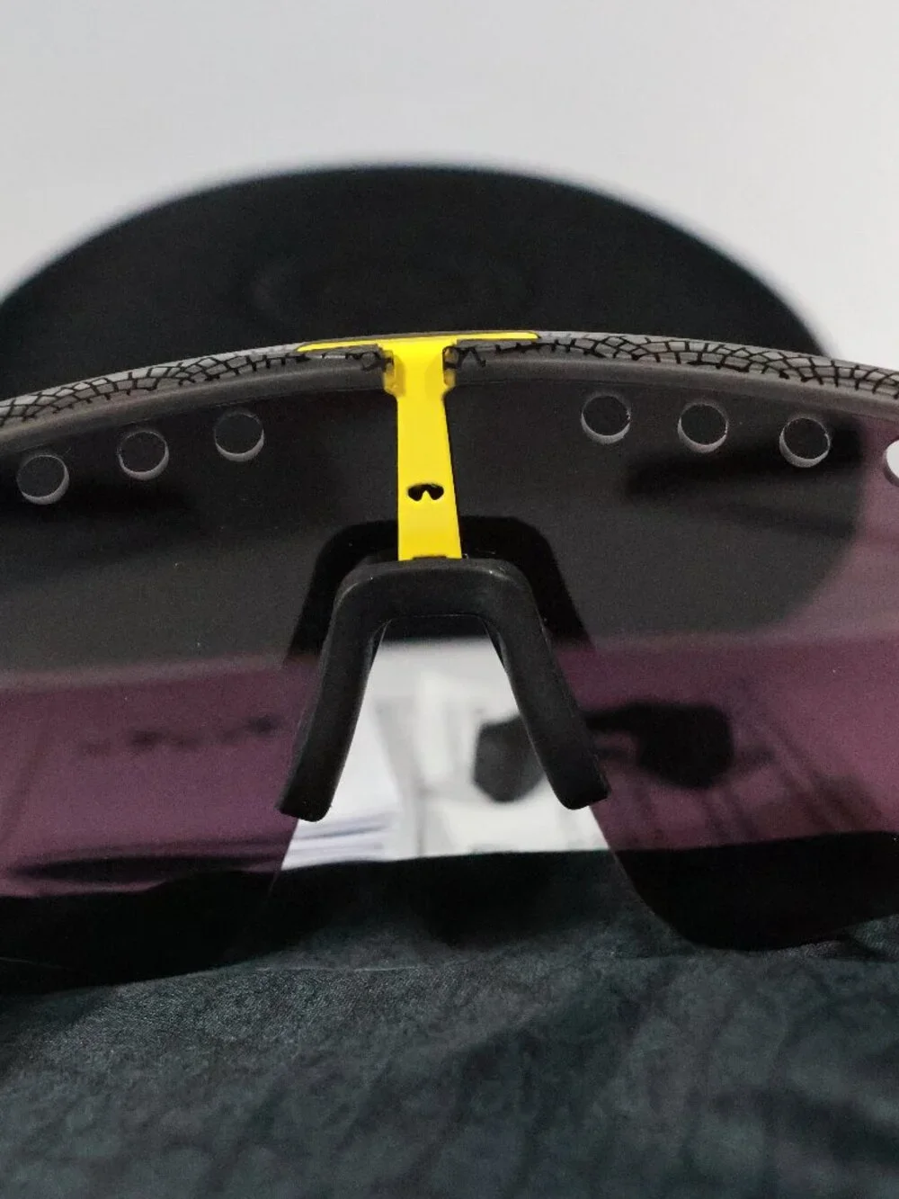 SUTRO LITE SWEEP Prizm Road Black Shield Men's Sunglasses OO9465 946532 139